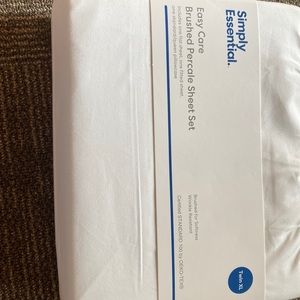 Twin XL sheets easy care brushes percale sheet set. Brand new